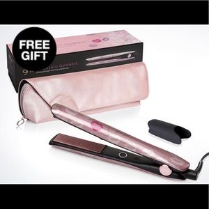 Ghd Limited Edition Straightener by Lulu Guinness
